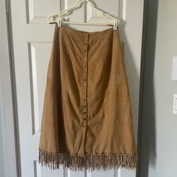 Vintage fringed suede maxi skirt - Picture 2 of 12